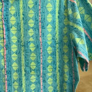 Mens 80’ /90’s Tribal Beach button down shirt